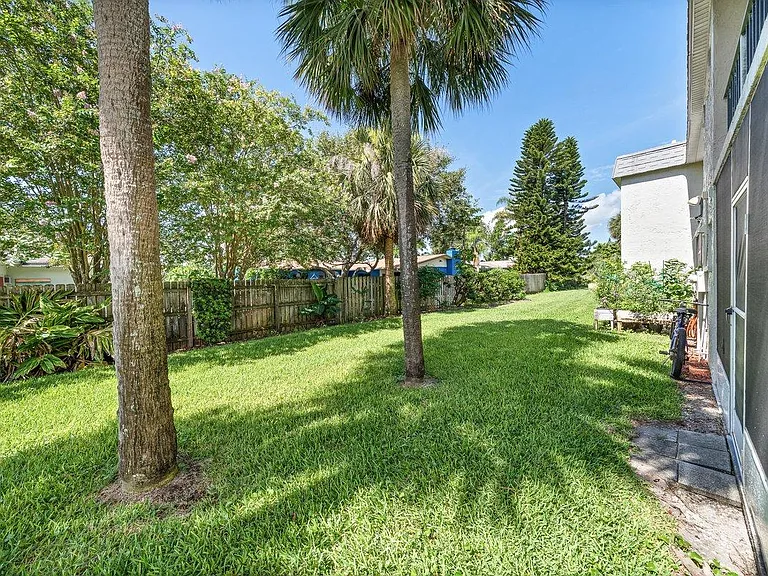 422 Blue Jay Ln — Photo 31