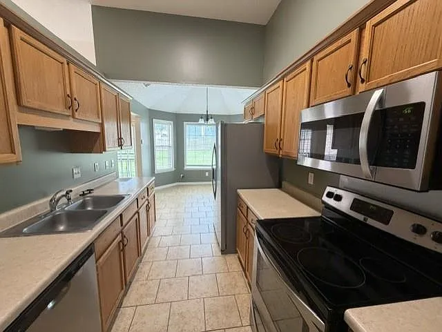 11196 Cashmere Woods Dr — Photo 11