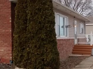 809 E 14th St, Georgetown, IL 61846