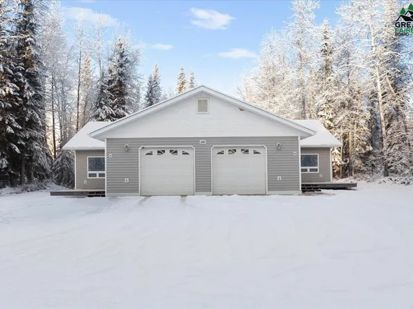 2470 Bradway Rd, North Pole, AK 99705