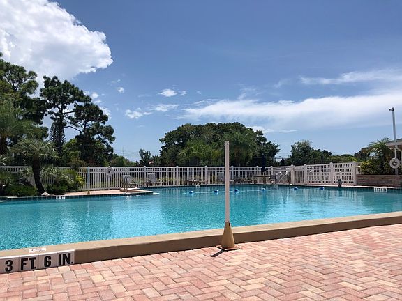 4th image of 14333 Ovid Dr