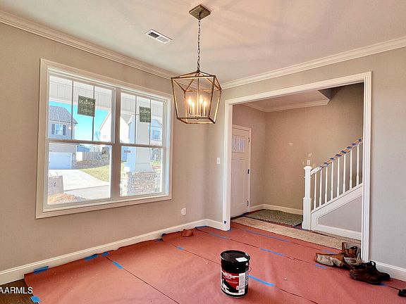 3rd image of 7102 Willow Park Ln