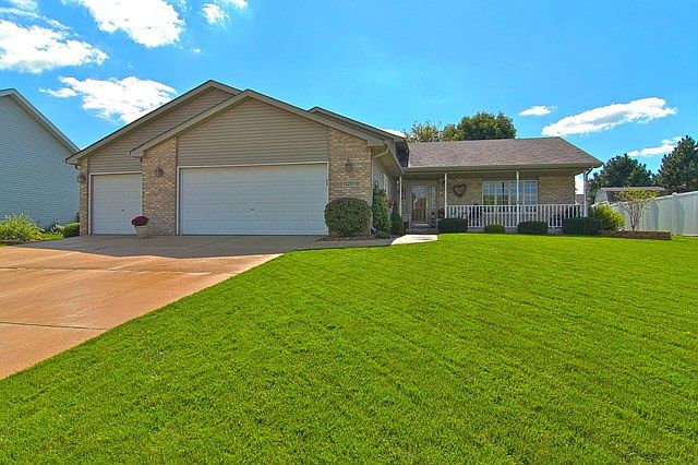 1st image of 13201 Snowberry Ln