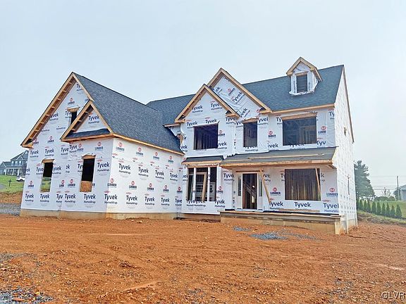 2nd image of 226 Abigail Dr #22