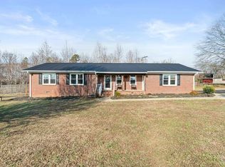 214 Lakeview Ter, Simpsonville, SC 29681