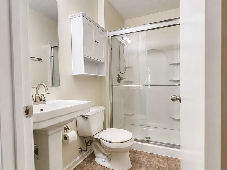 Master bath.