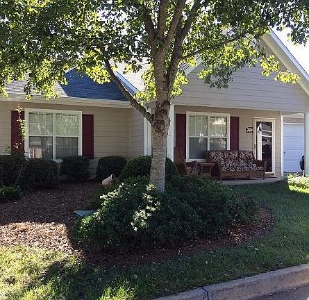 2nd image of 2970 Bentley Park Cir