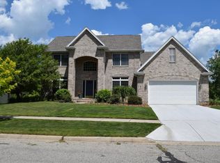 5561 Wild Iris Ln, Haslett, MI 48840