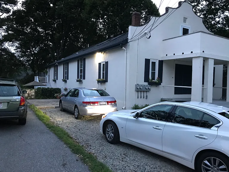 Facade of house, driveway