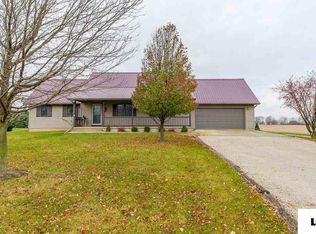 715 NE 6th St, Atlanta, IL 61723