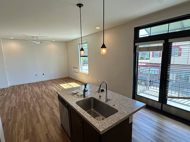 107 G St #209 — Photo 1
