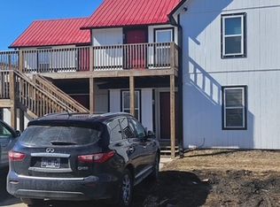 601 W Wea St #1B, Paola, KS 66071