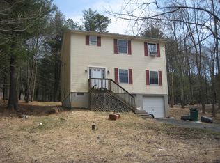 184 Alpine Lake Rd E, Henryville, PA 18332