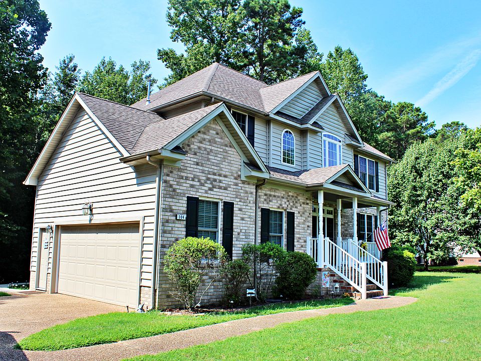 1st image of 104 Stephanie Ln