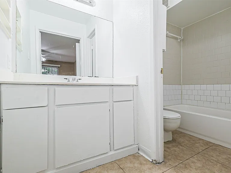 6633 W Airport Blvd #807 — Photo 12
