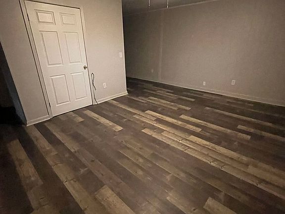 5th image of 406-408 N Rogers St #408-A
