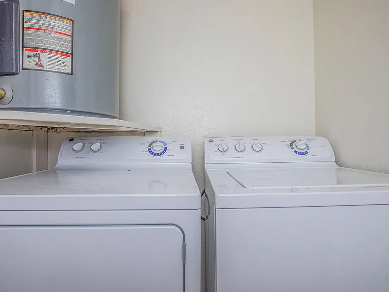 Rio Cancion Apartments — Photo 17