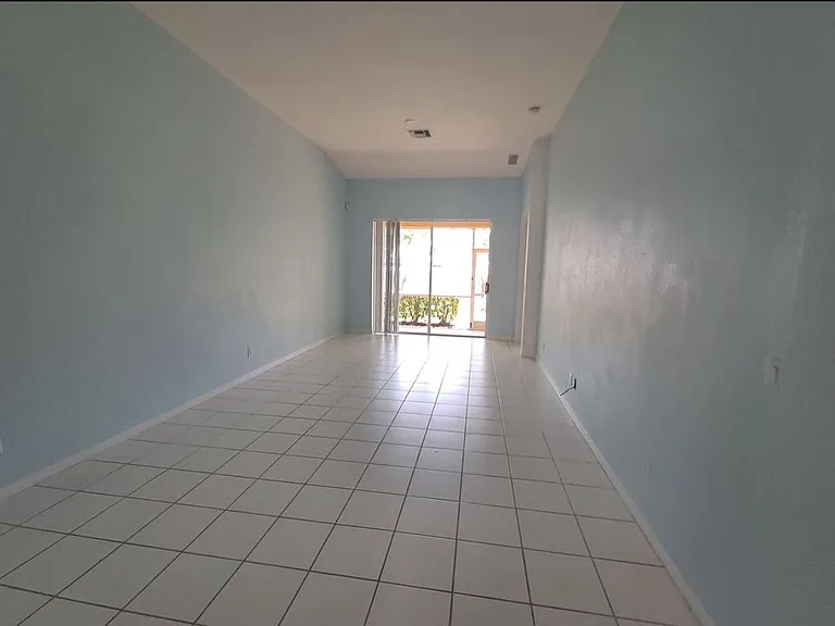 7880 Lake Sawgrass Loop #5212 — Photo 5