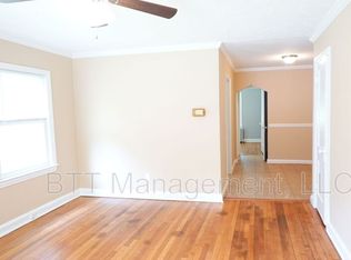 8505 Greenwood Ave #202, Takoma Park, MD 20912