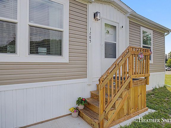 4th image of 1285 Ashbrook St NE
