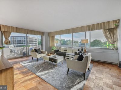 4515 Willard Ave APT 1004S, Chevy Chase, MD, 20815