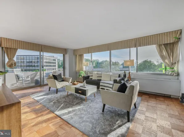 4515 Willard Ave APT 1004S, Chevy Chase, MD 20815
