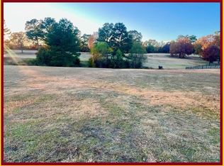 Woodland Rd, Batesville, MS 38606