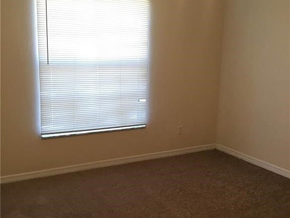 5th image of 4021 28th St SW