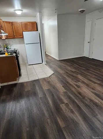 3 bed, 2.0 bath, $3,100 — Photo 2