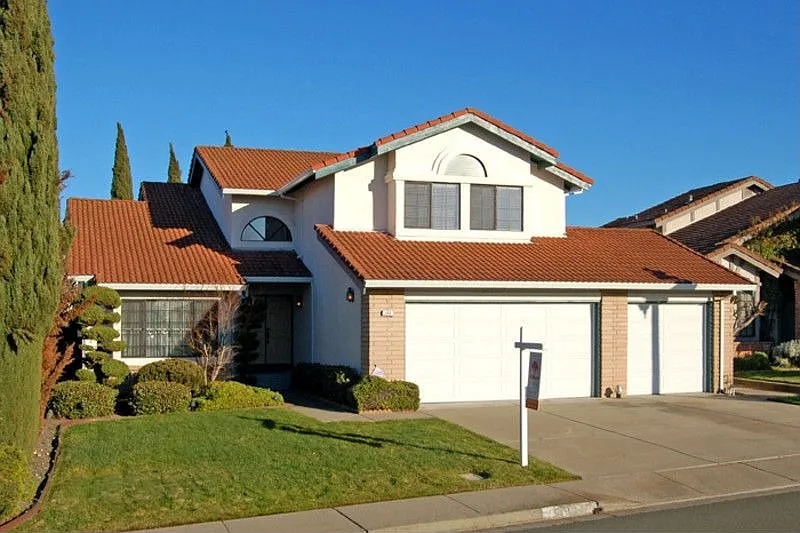 193 Obsidian Way photo 1