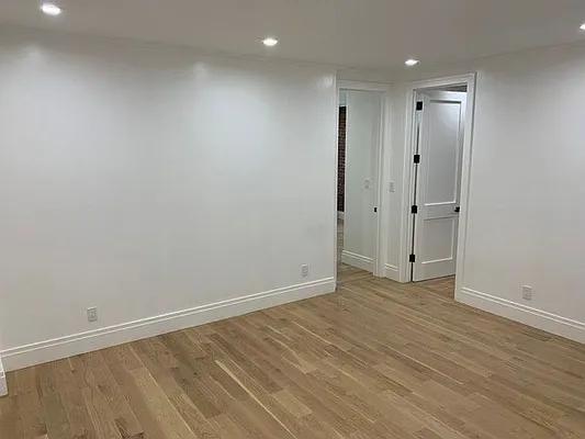 Rented by MJ Property Group LLC | media 25