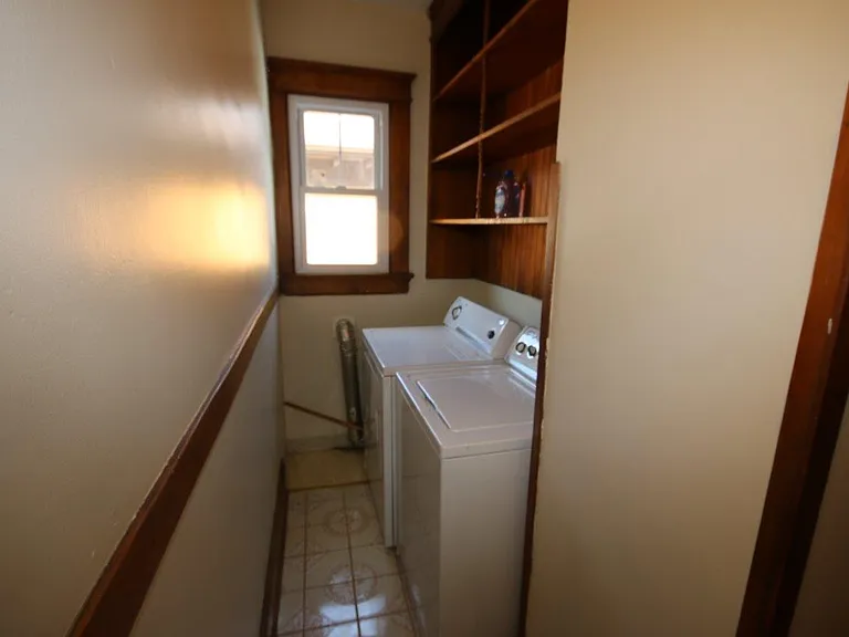 1012 Laurel Ave #2 — Photo 3