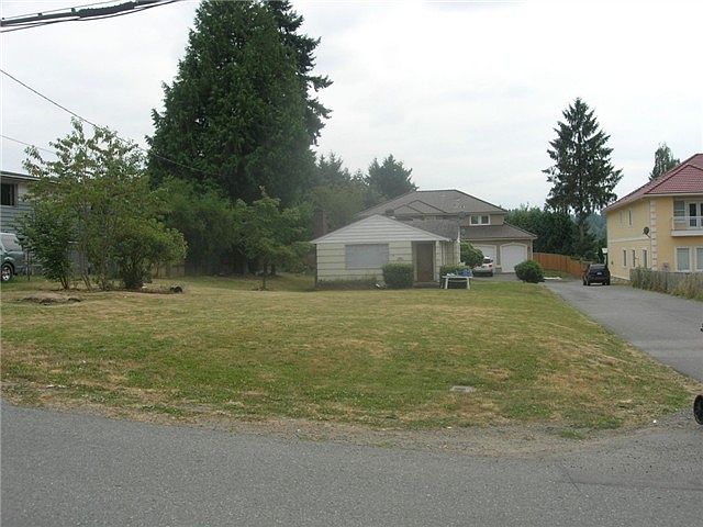 2nd image of 4409 S 146th St