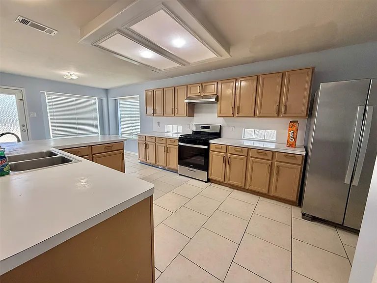 14802 Bellflora Ct — Photo 27