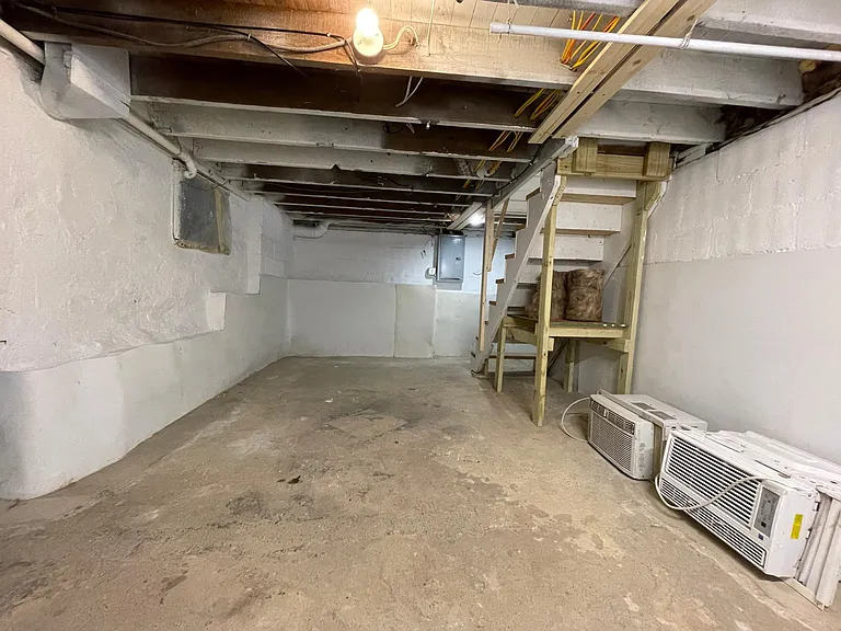 6105 N Detroit Ave — Photo 11