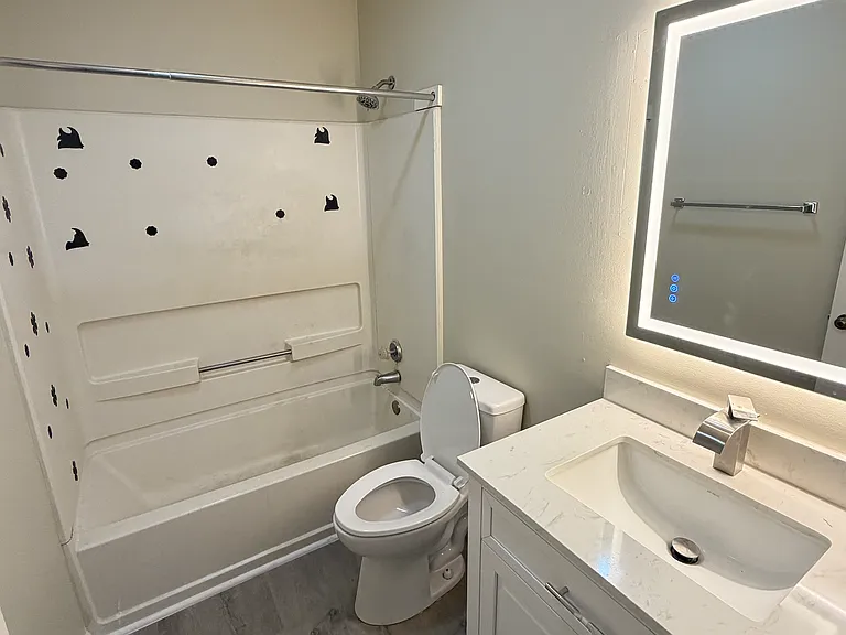 1803 Fox Hollow Dr — Photo 11