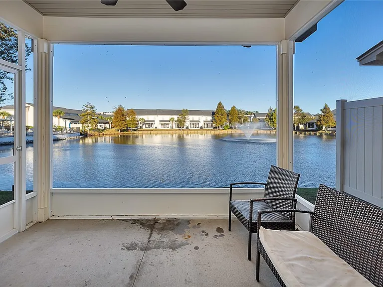 505 Mariners Cir — Photo 22