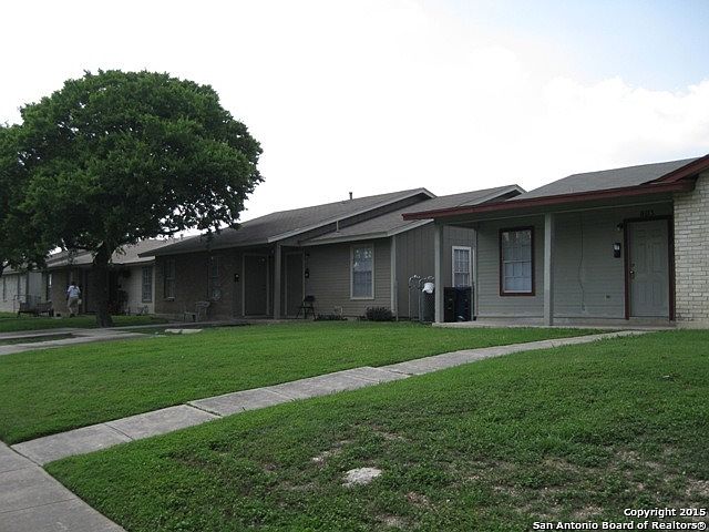 1st image of 816 W Olmos Dr