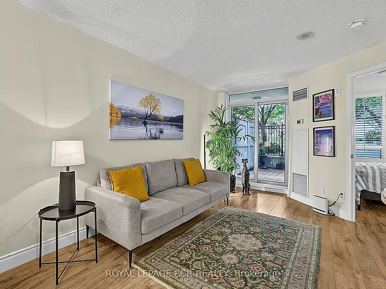 1 Rean Dr #113 — Photo 7