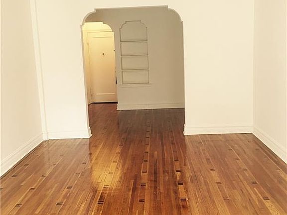2nd image of 4721 41st St #6A