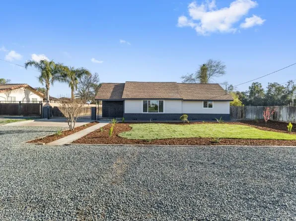 2125 W Northgrand Avenue, Porterville, CA 93257