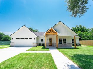 1211 Cherokee Dr, Pasadena, TX 77506