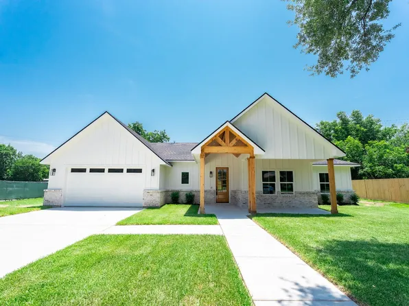 1211 Cherokee Dr, Pasadena, TX 77506