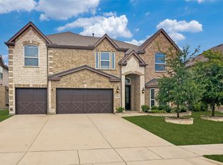 1128 Flamingo Rd, Forney, TX 75126