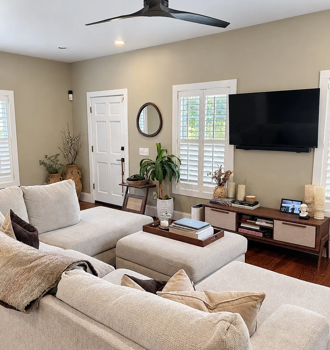 3 bed, 2.5 bath, 2000 sqft, $6,000 — Photo 3