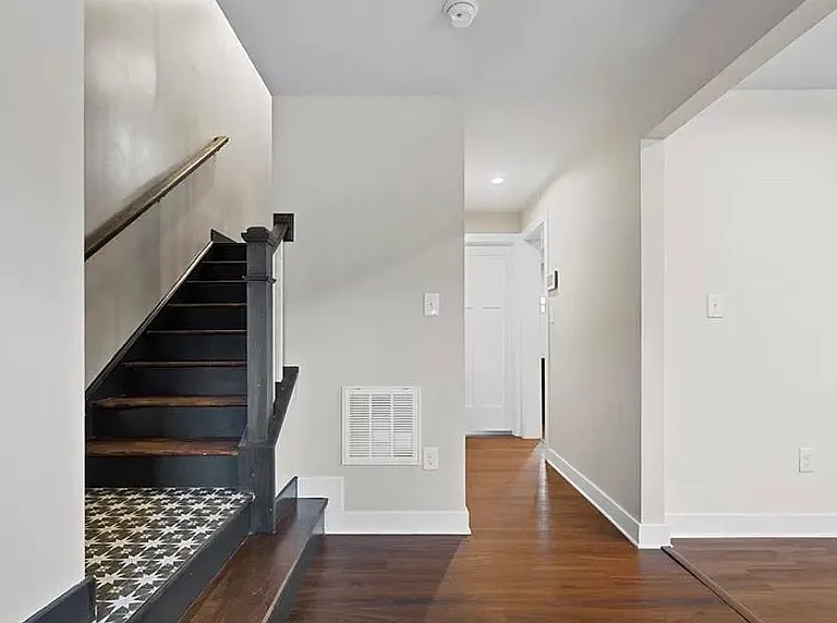 902 Avast Way — Photo 5