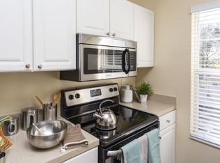 4514 Summer Cove Dr #124, Sarasota, FL 34243