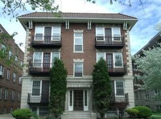 2643 Euclid Heights Blvd APT 7, Cleveland, OH 44106