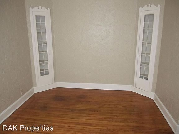 4th image of 2937 N Bartlett Ave APT 6