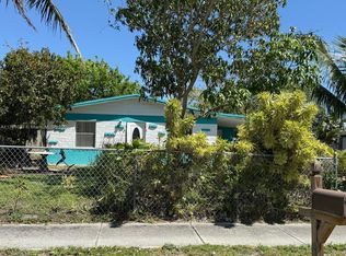 1128 W 6th St, Riviera Beach, FL 33404